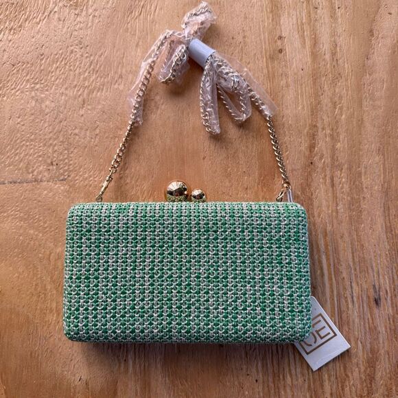 NWT Urban Expressions Klara Evening Bag Green Twill Gold Chain Clasp Purse